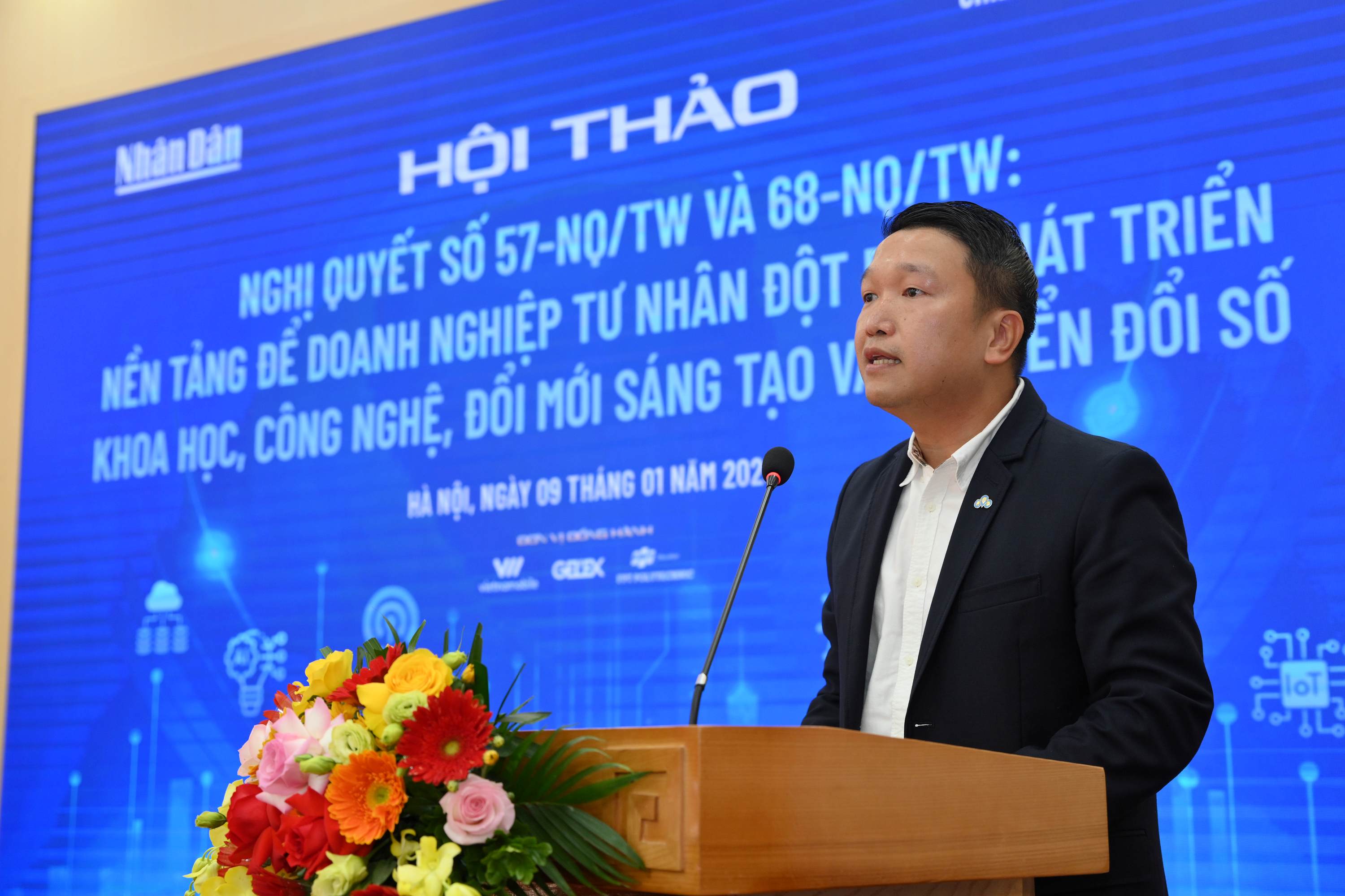 CMC PROPOSES “EXPANDING MARKET SPACE” FOR MAKE IN VIET NAM TECHNOLOGY UNDER RESOLUTIONS NO. 57-NQ/TW AND 68-NQ/TW